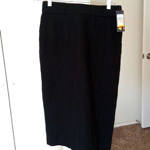 TH Black pencil skirt
